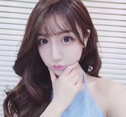 -变画·发型STUDIO