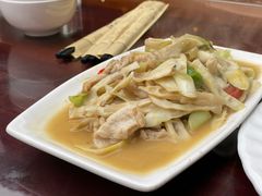 -华冠悠岚·庭院餐厅(青城后山店)