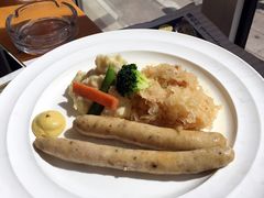 -LENBACH兰巴赫西餐啤酒坊(大连星海广场店)