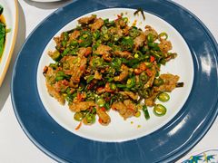 小炒黄牛肉-小河盐帮·私家菜·烤鸭(三元桥·霄云路店)