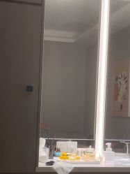 -PE SALON