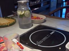 -尚尚仙·酸汤猪手·猪肚鸡火锅(华联万柳购物中心店)