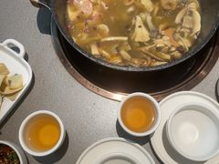 -菌自在·云南野生菌火锅(长安万达店)