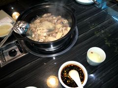 -东椰·海南椰子鸡火锅(朝阳门店)