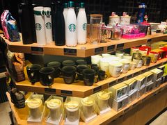 零售区-星巴克(台州临海紫阳街店)