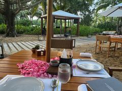 -三亚艾迪逊酒店·海滩烧烤 BARBACOA·现场乐队·浪漫晚餐·烧烤海鲜