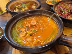-有红鸡毛店·砂锅菜(抚琴夜市店)
