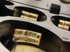 -涨巢·潮玩水疗局