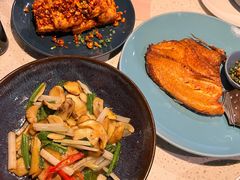 石屏豆腐-半山腰·云南菜(侨福芳草地店)