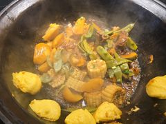 -鱼窝棚柴火铁锅炖(富山屯店)