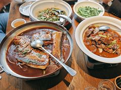 -湘力力小院·鱼汤泡饭(枫林路店)