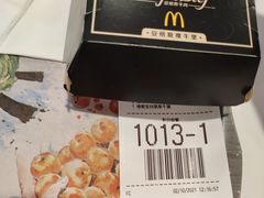 -麦当劳(莘松路芭比伦DT店)