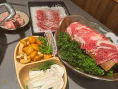 -楠小云·云南鲜菌·鲜牛自助火锅(九眼桥店)
