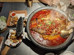 -探鱼·鲜青椒爽麻烤鱼(天一广场店)