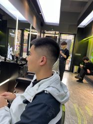 -不迫先生专业男士剪发