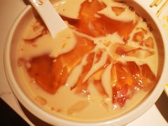 奶茶冰粉-串一火锅(赛格国际购物中心店)