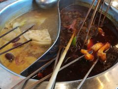 鸳鸯锅-签签飞串串火锅