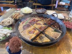 -正南齊北重庆老火锅(光华村直营店)