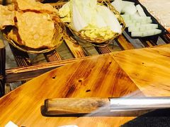-地锅公社·现炒地锅鸡·地锅鱼·夜宵(罗锦路店)