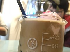 -怪兽咖啡 Monster Cafe