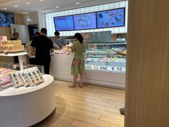 -好利来(东四店)