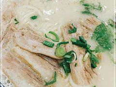 -牧人巷子·大锅羊汤·暴走牛骨(大成路店)
