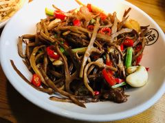 -江渔儿酸菜鱼(东二环泰禾店)