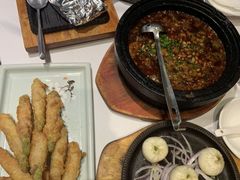 -铜锣湾·有麝自然香(渝北财富中心店)