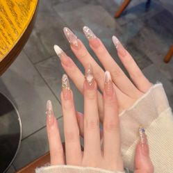 -Miss·A日式美甲美睫