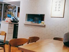 大堂-轻蔬不用等·素食(江苏路店)