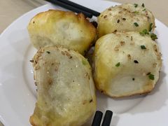 -老西白点心店