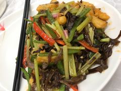 醋香比目鱼柳-畔山酒店中餐厅