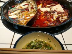 -瓜西西重庆火锅(花溪店)