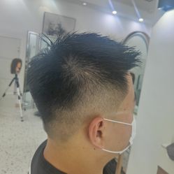 -木子造型S A L O N烫染·造型·理发