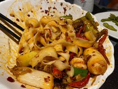 -虾胡闹龙虾馆(湄南河店)