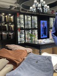 -BRANS PORO布朗斯伯勒西装高级定制·瑞璞西装(金陵店)
