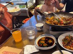 -富正毅三下锅·湘西韵味(天门山索道店)
