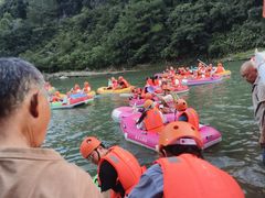 -安吉龙王山峡谷漂流