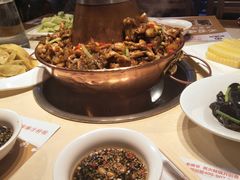 -老佛爷炭火蛙锅直营(清滨路总店)