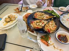 -覃记海鲜美食餐厅