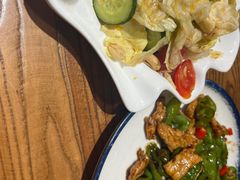 -东来菜馆•手抓海鲜家常菜•海鲜锅贴(鸽子窝店)