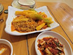 -长寿参鸡汤(朝韩风情街店)