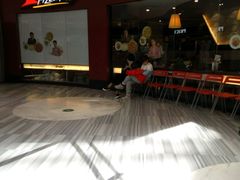 -必胜客(大悦城店)