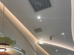 -狼头山火锅 KTV欢唱·烤串(理工大学店)