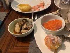 -君来湖滨饭店·玫瑰园