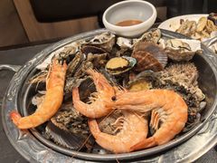 -五谷丰登农家院·地道胶东菜·海鲜烧烤(威海店)