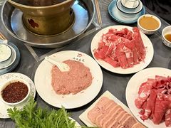 -鑫龙火锅城(青岛分店)