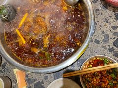 -肖肖酸萝卜鱼火锅(总店)