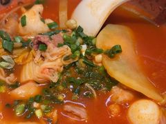 -成都你六姐·牛肉冒菜(上海环宇荟店)