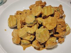 黄瓜油条-梅飞酒家(名辉豪庭店)